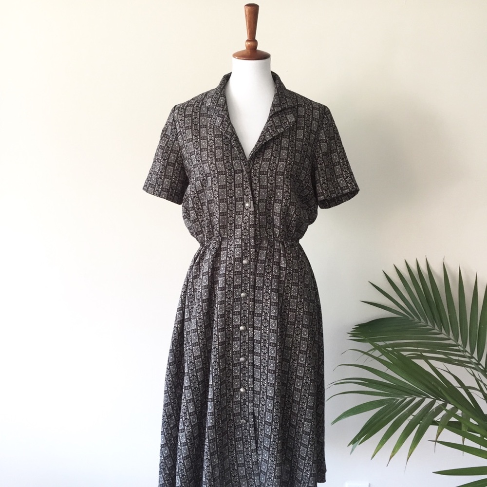 Vintage Leslie Fey Printed Button Up Midi Dress